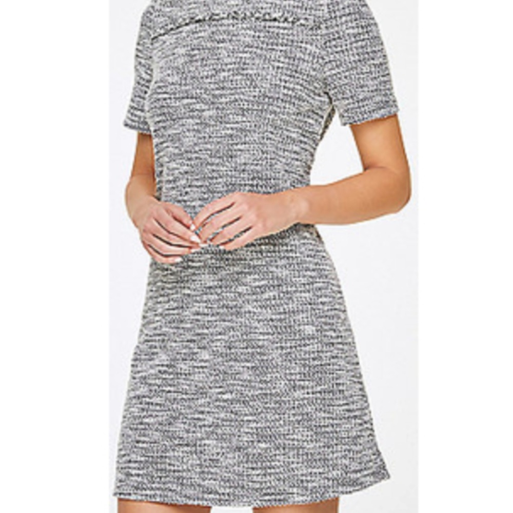 LOFT Textured Short Sleeve Shift Dress